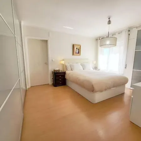 Family-friendly Flat 3br 2ba Metro Telheiras 公寓 *