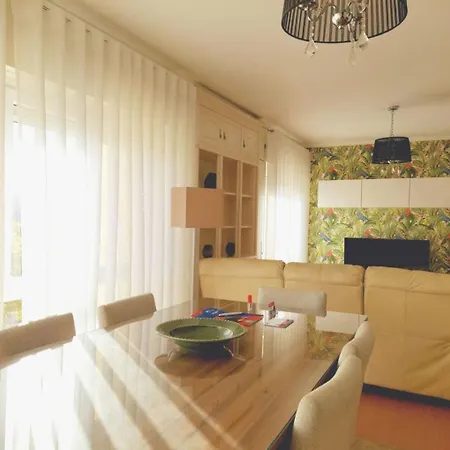 Family-friendly Flat 3br 2ba Metro Telheiras *